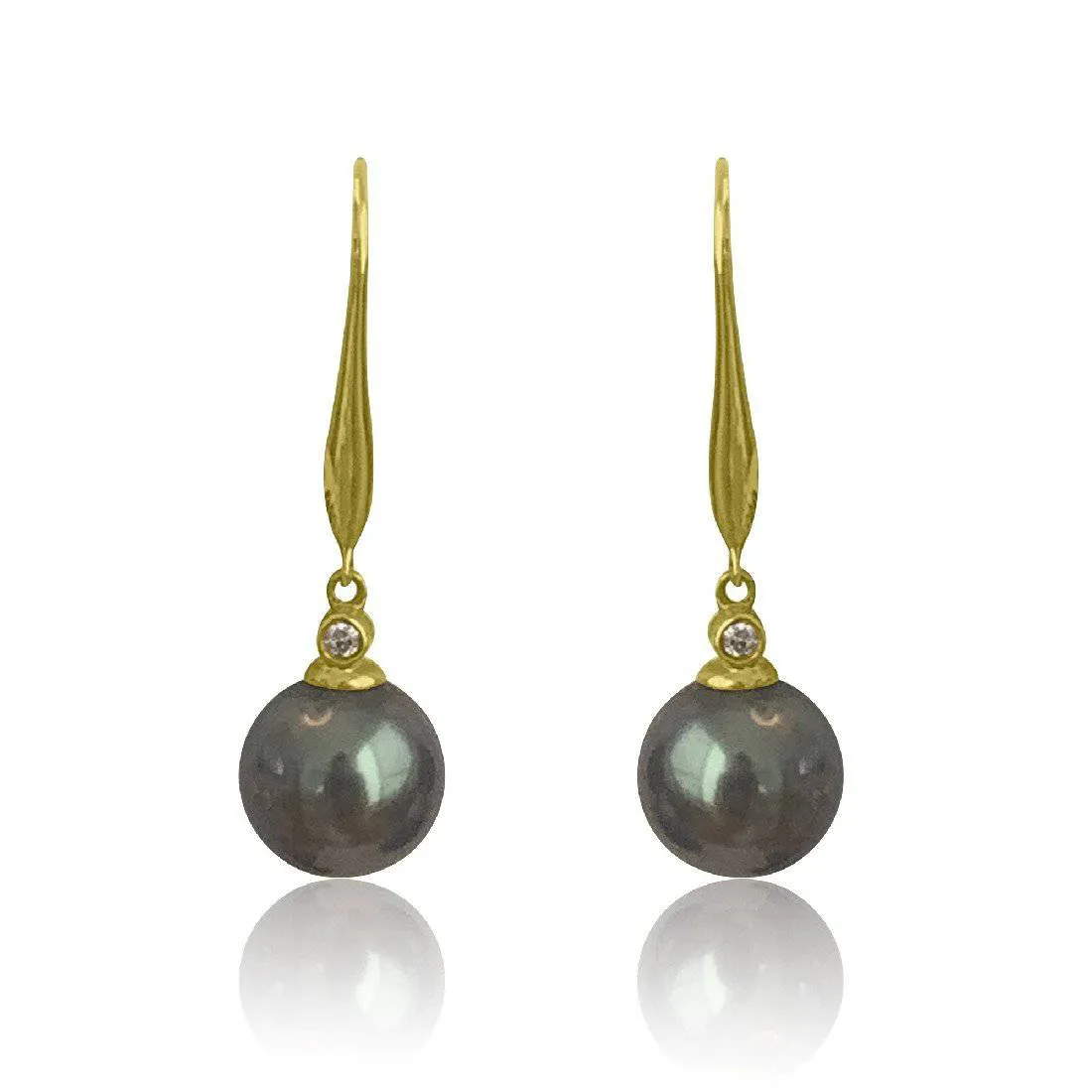 18kt Yellow Gold Black Pearls dangling Earrings