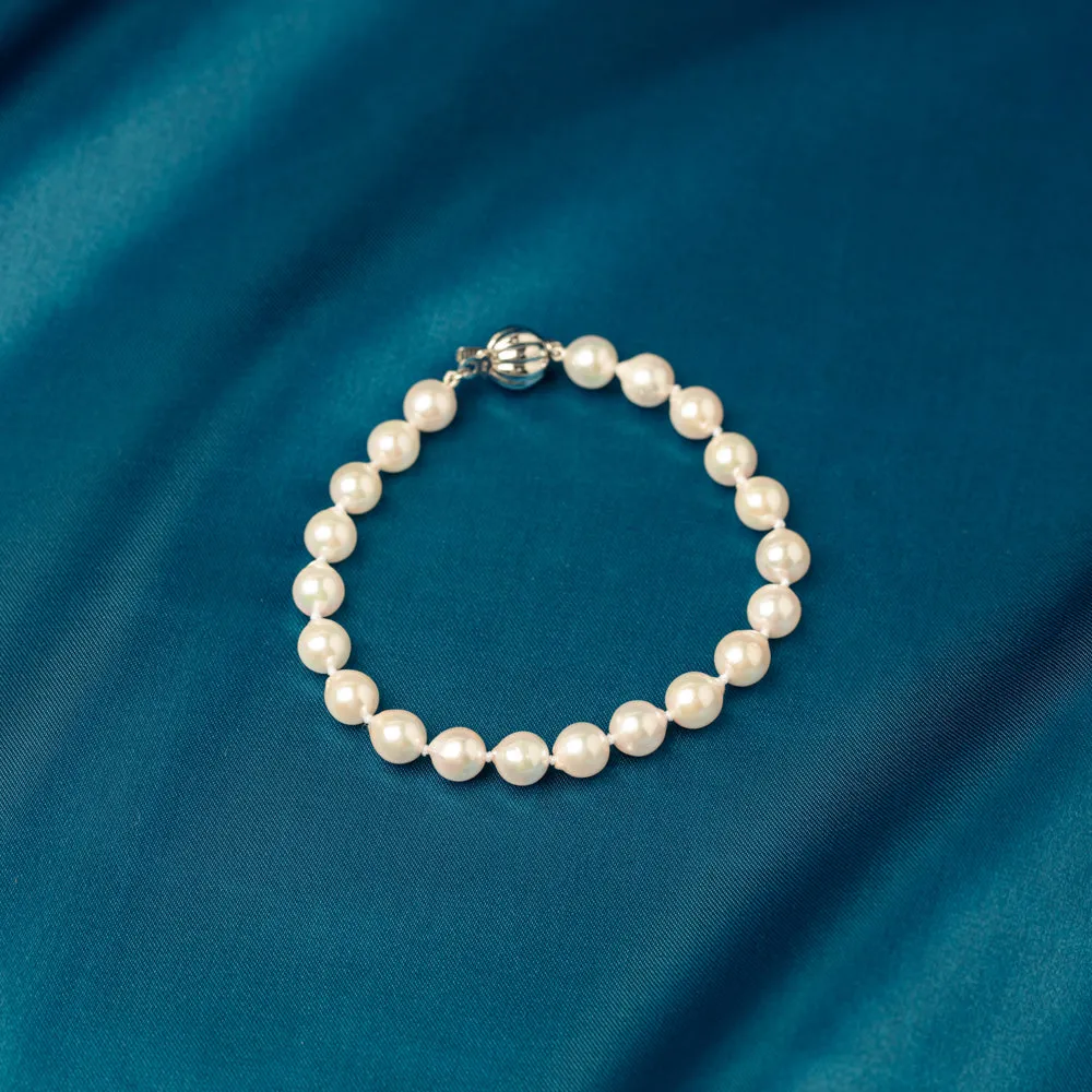 Akoya Pearl Bracelet With 9ct White Gold Clasp