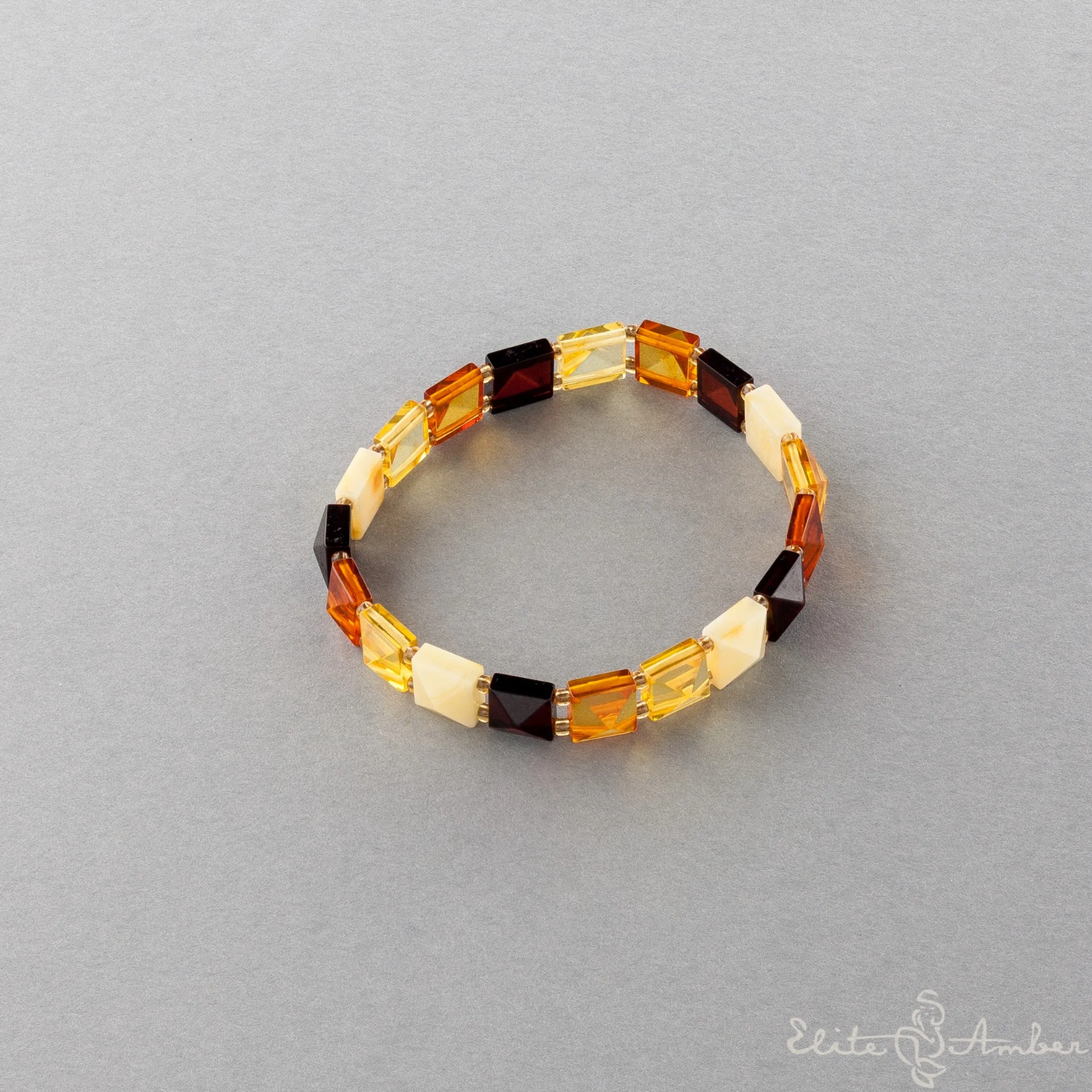 Amber bracelet "White pyramid"