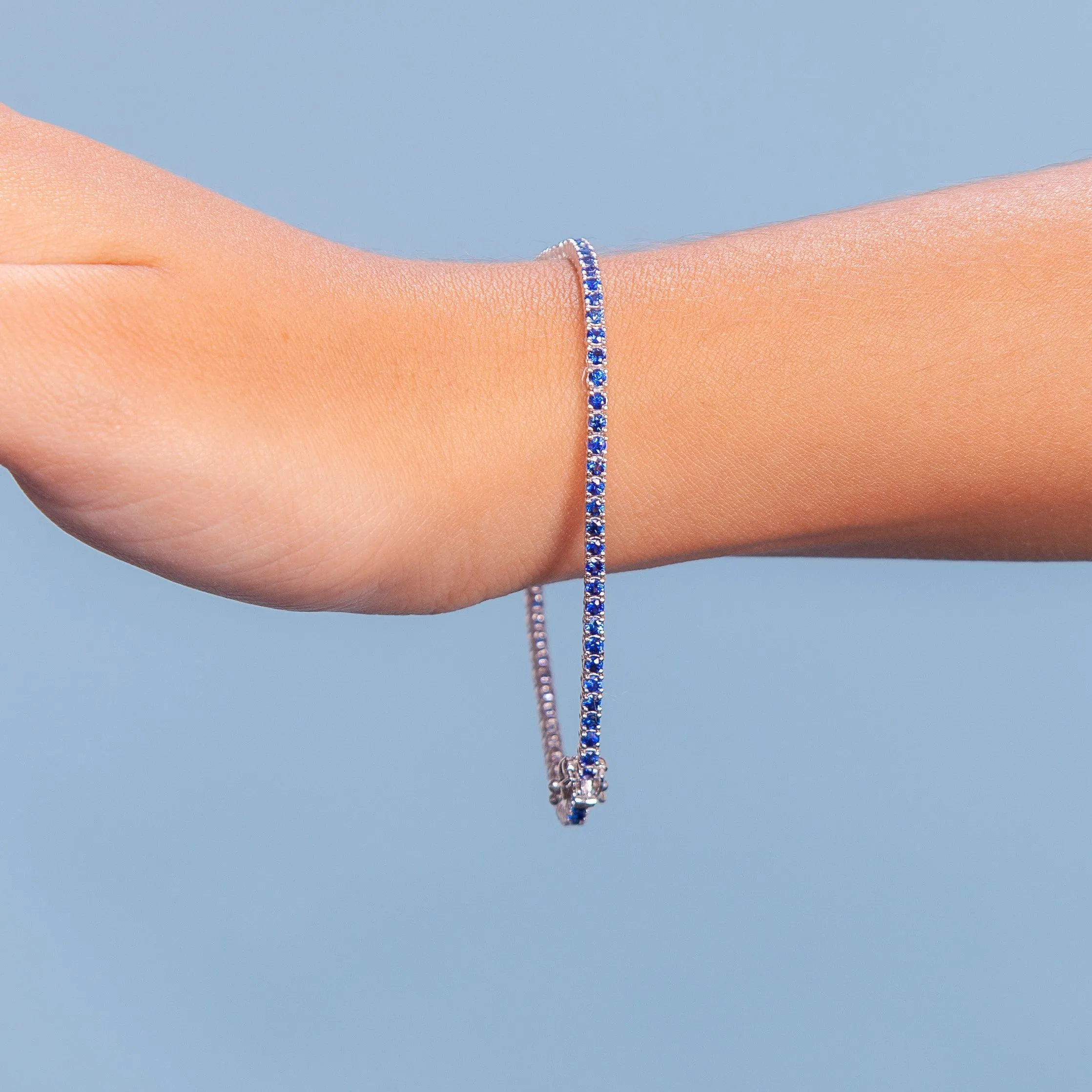 Blue Sapphire Tennis Bracelet (3.30 ct. ) 2.30 mm 4-Prongs Setting in 14K Gold