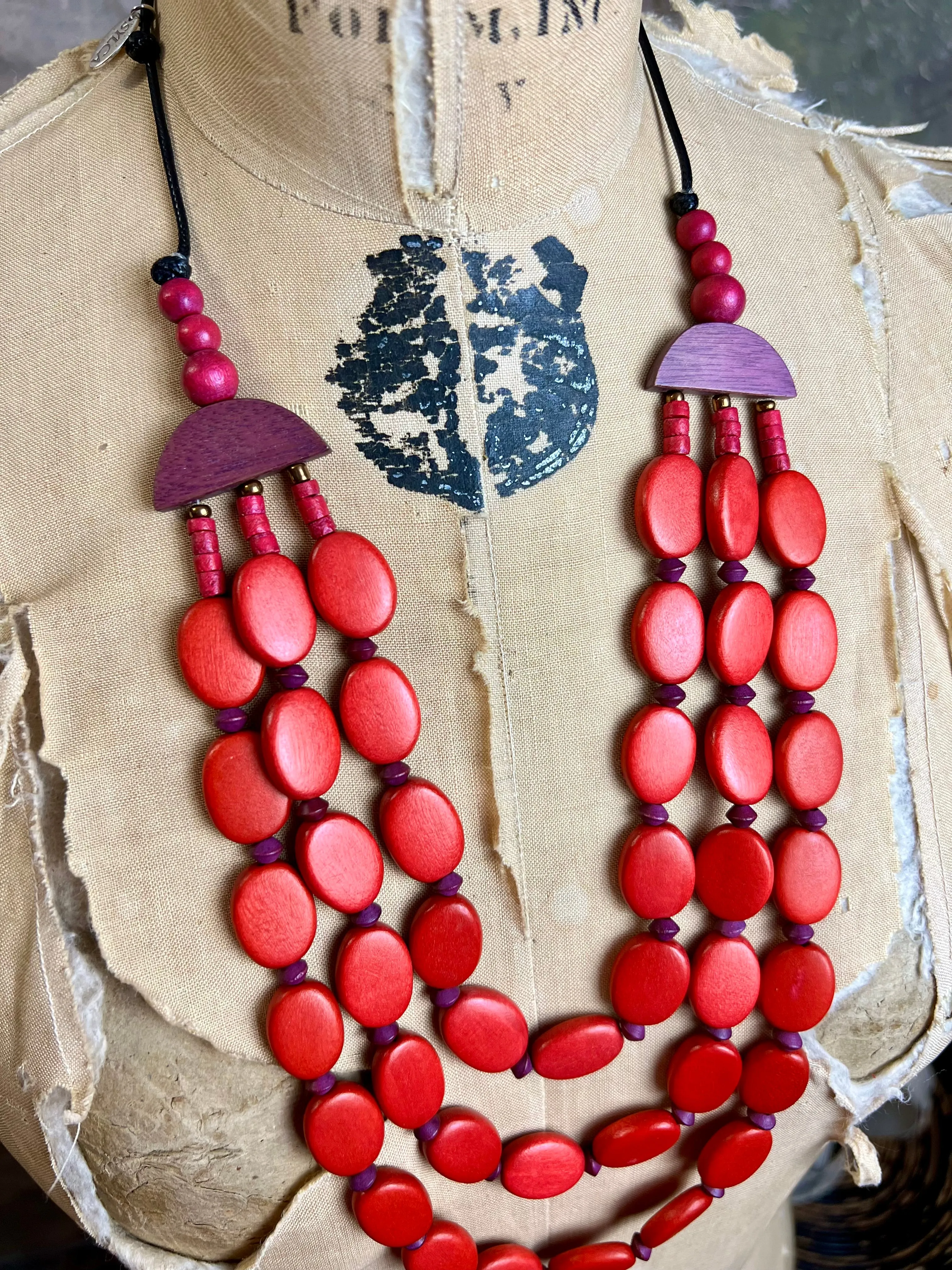 BP23N43 Beaded Nila Necklace