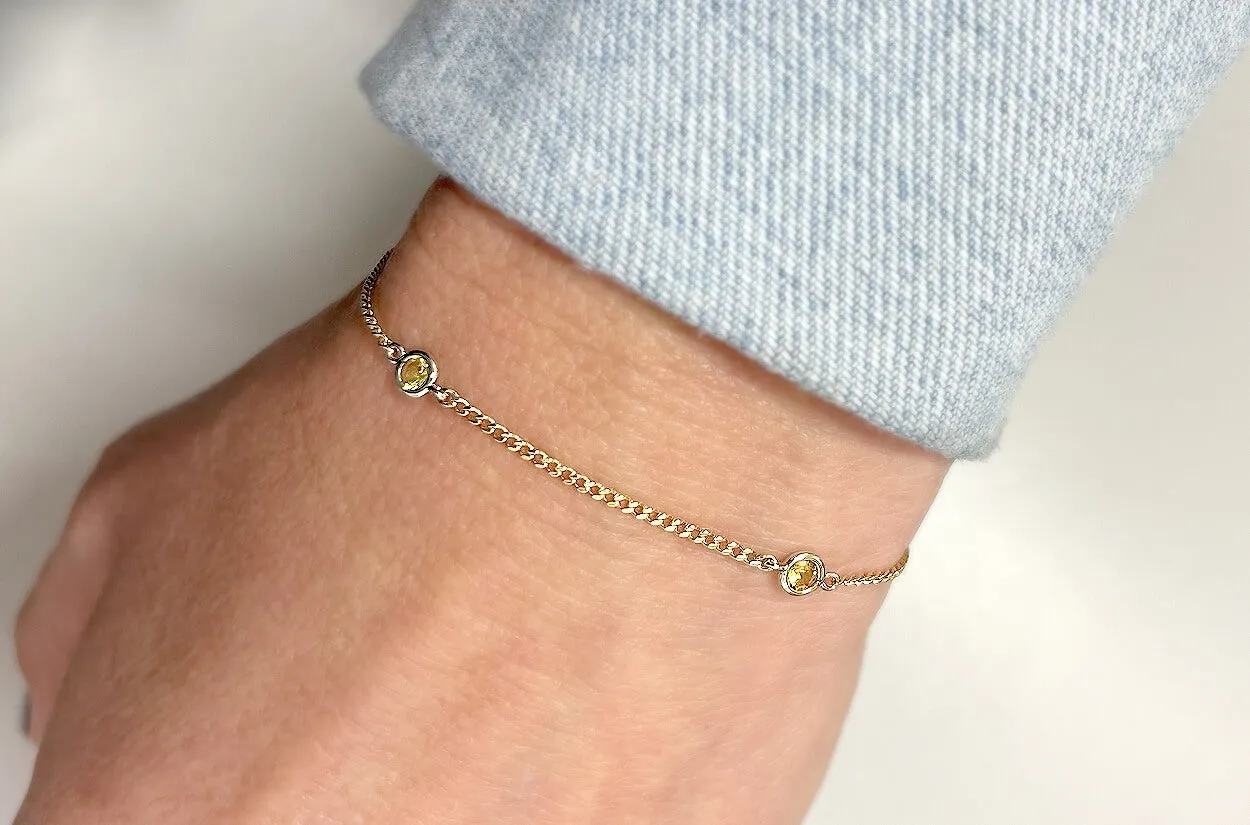 Bracelet 18kt Gold Chain & 4 Round Yellow Sapphires