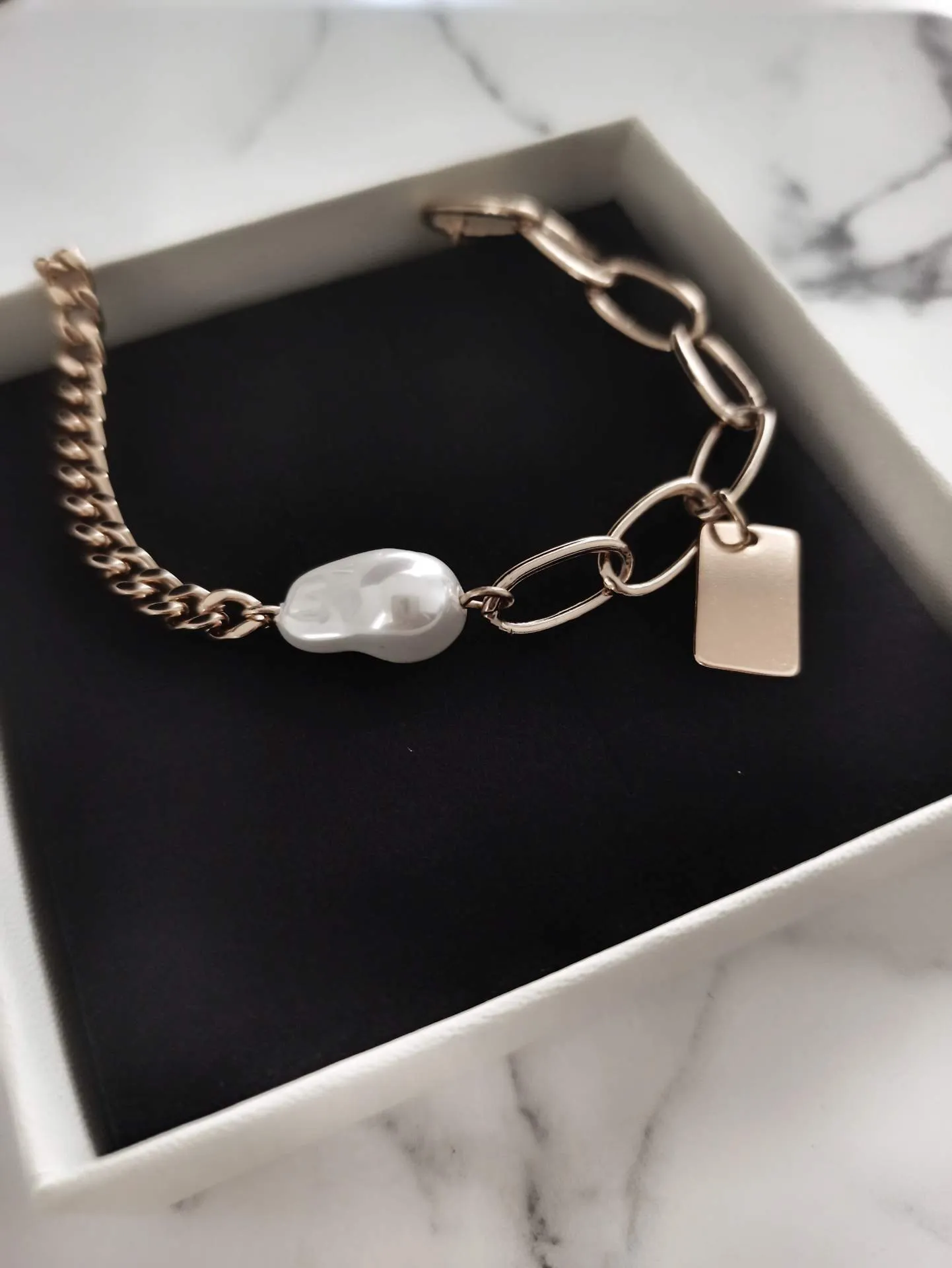 Bulle De Rosé Bracelet