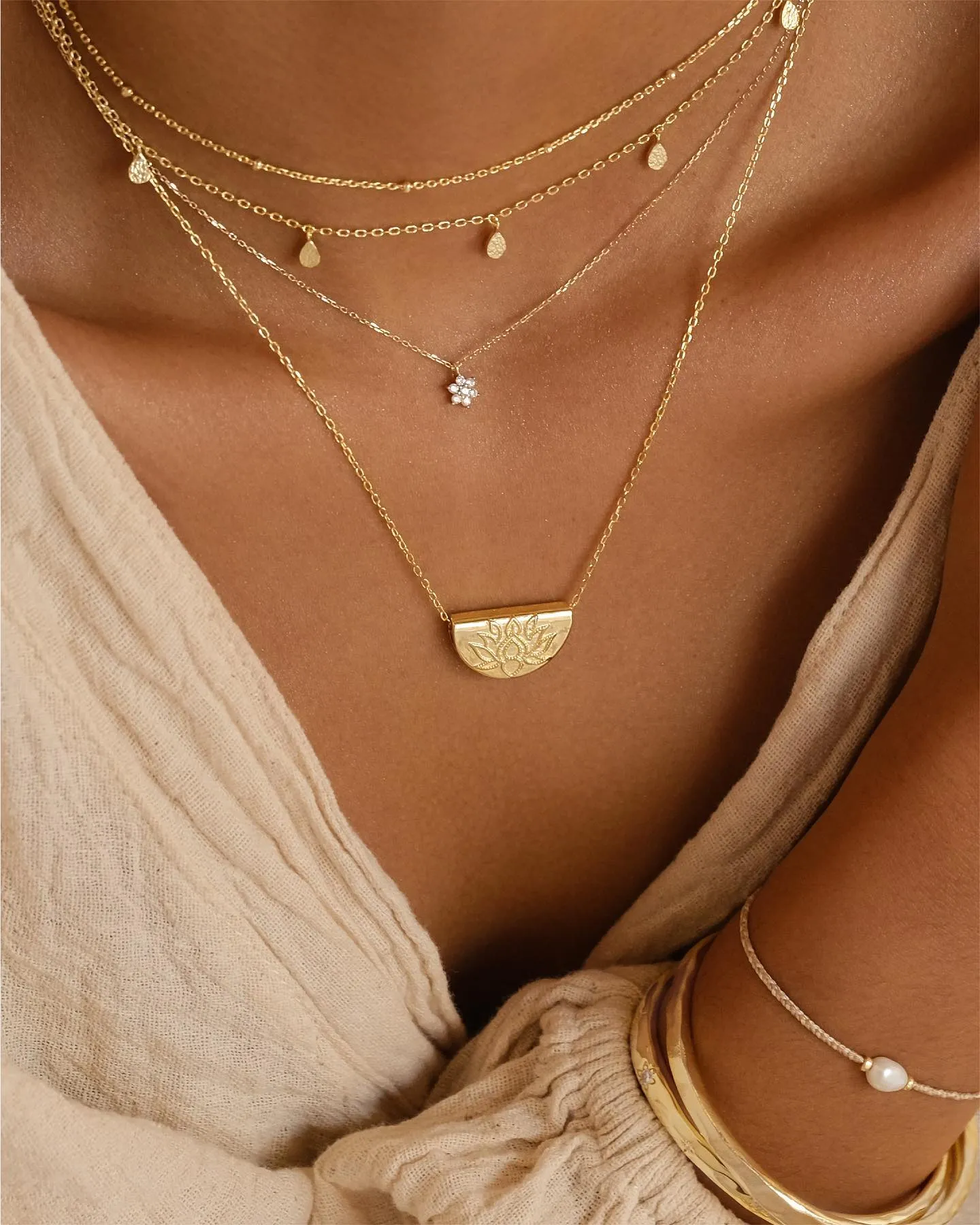 By Charlotte Eternal Peace Bracelet, Gold