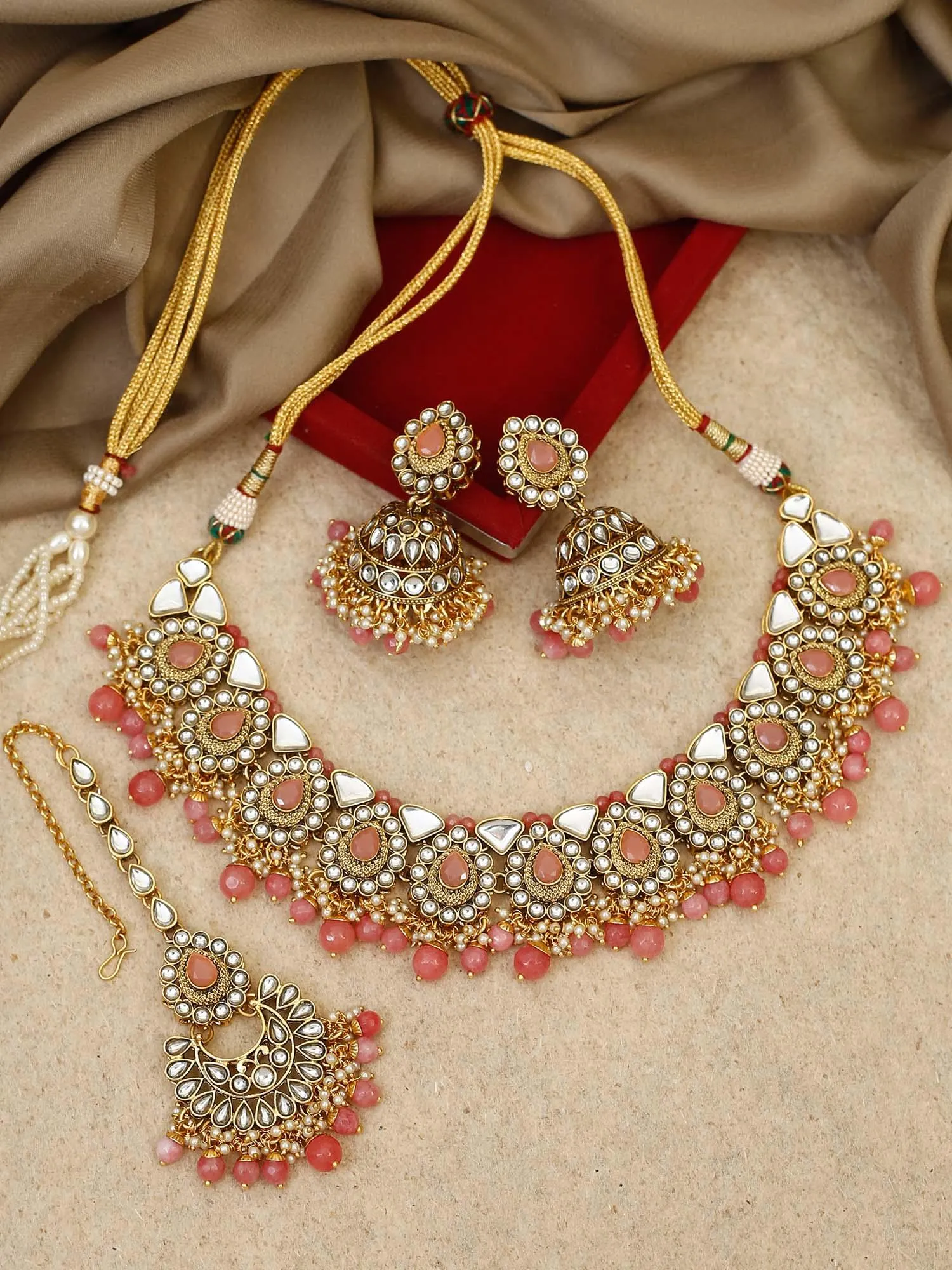 Coral Jinisha Necklace Set