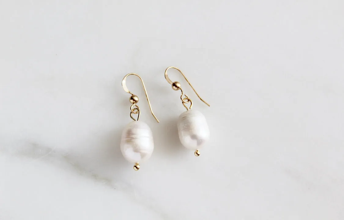 Giannas Pearl earrings