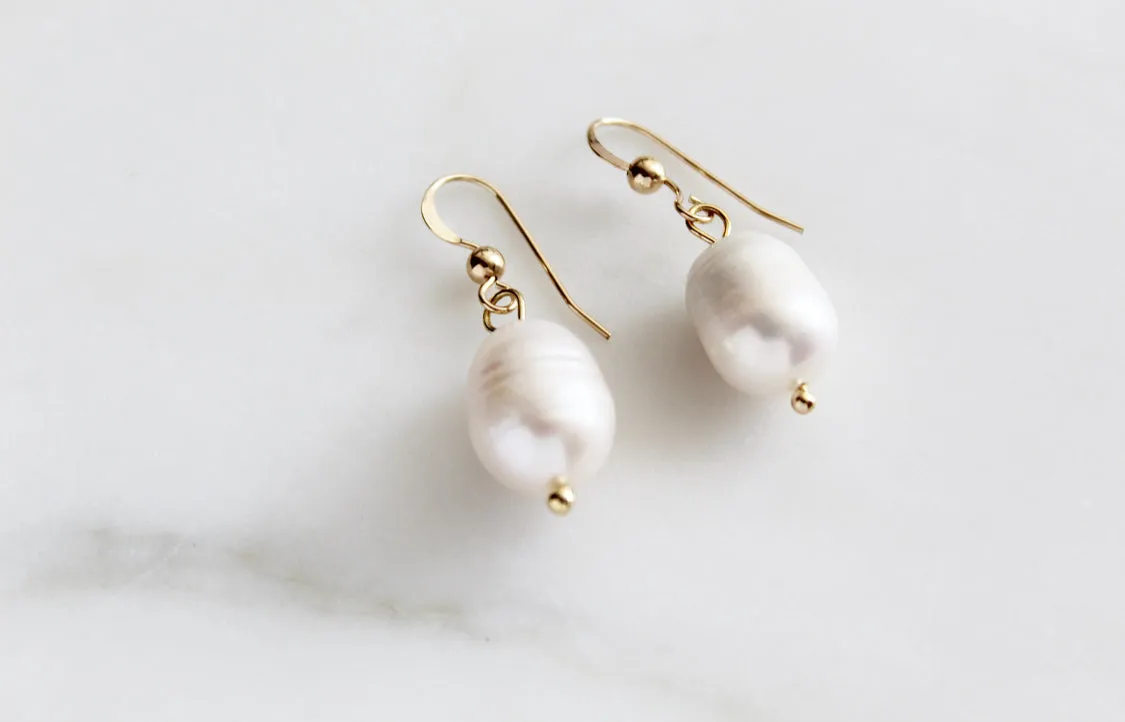 Giannas Pearl earrings