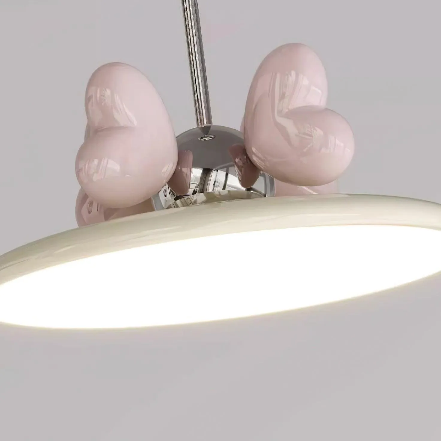Lilia Pendant Lamp