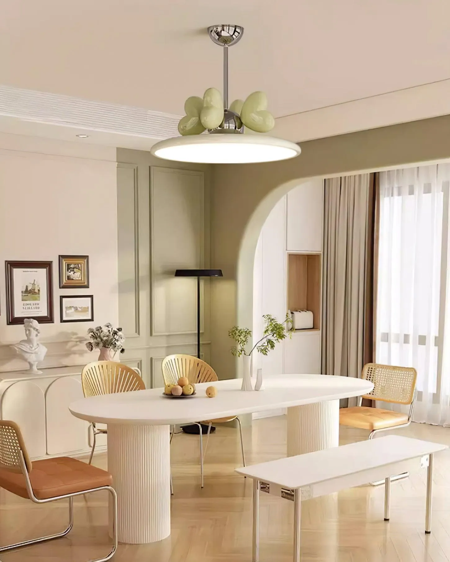 Lilia Pendant Lamp