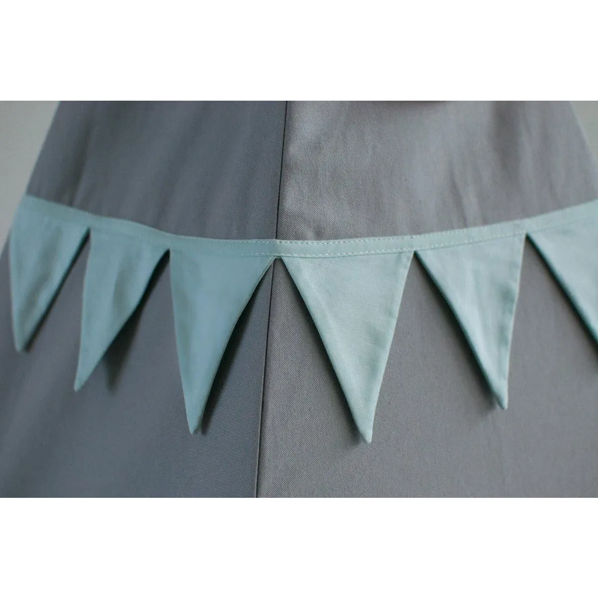 “Mint Love” Teepee Tent with Garland