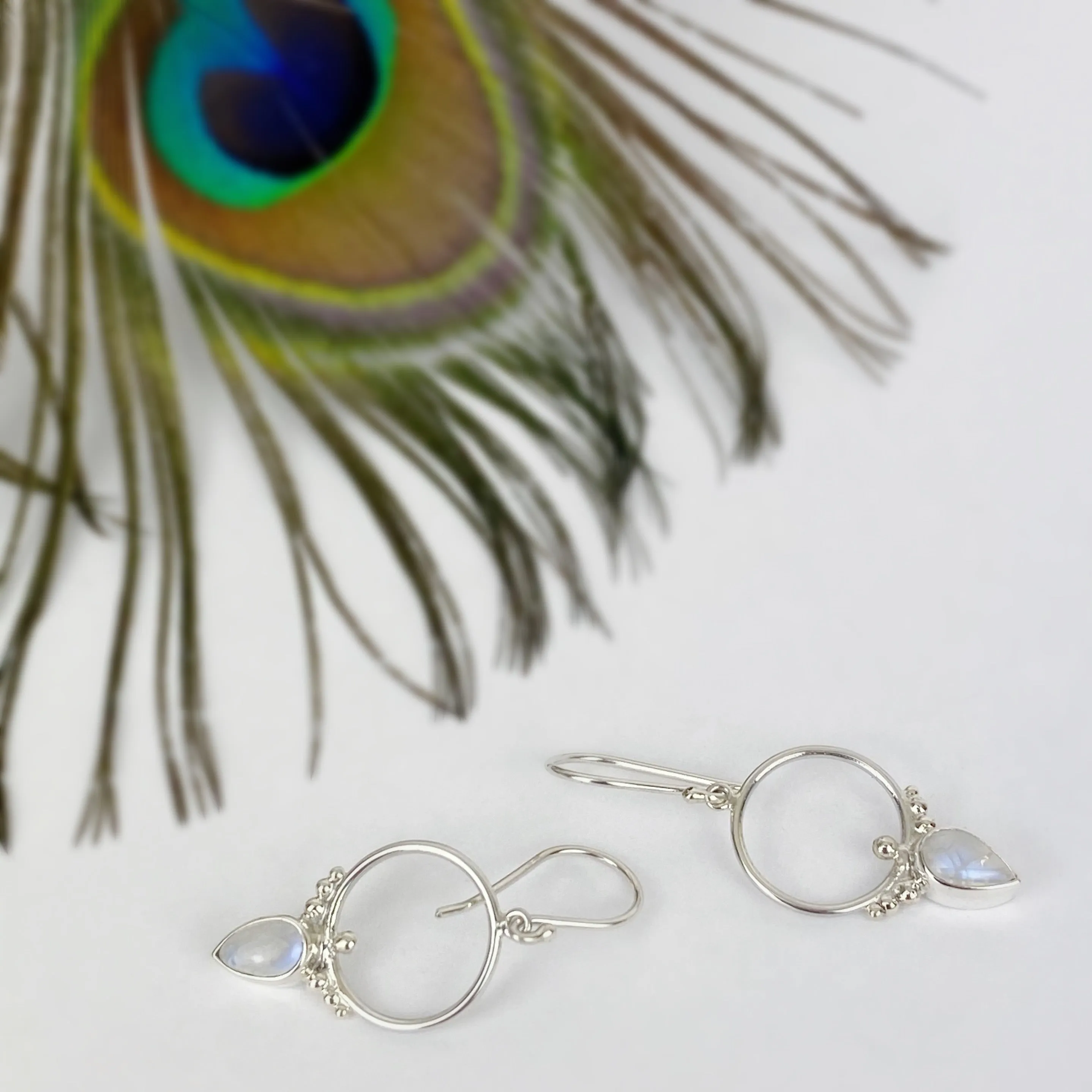 Muna Earrings - VE559RM
