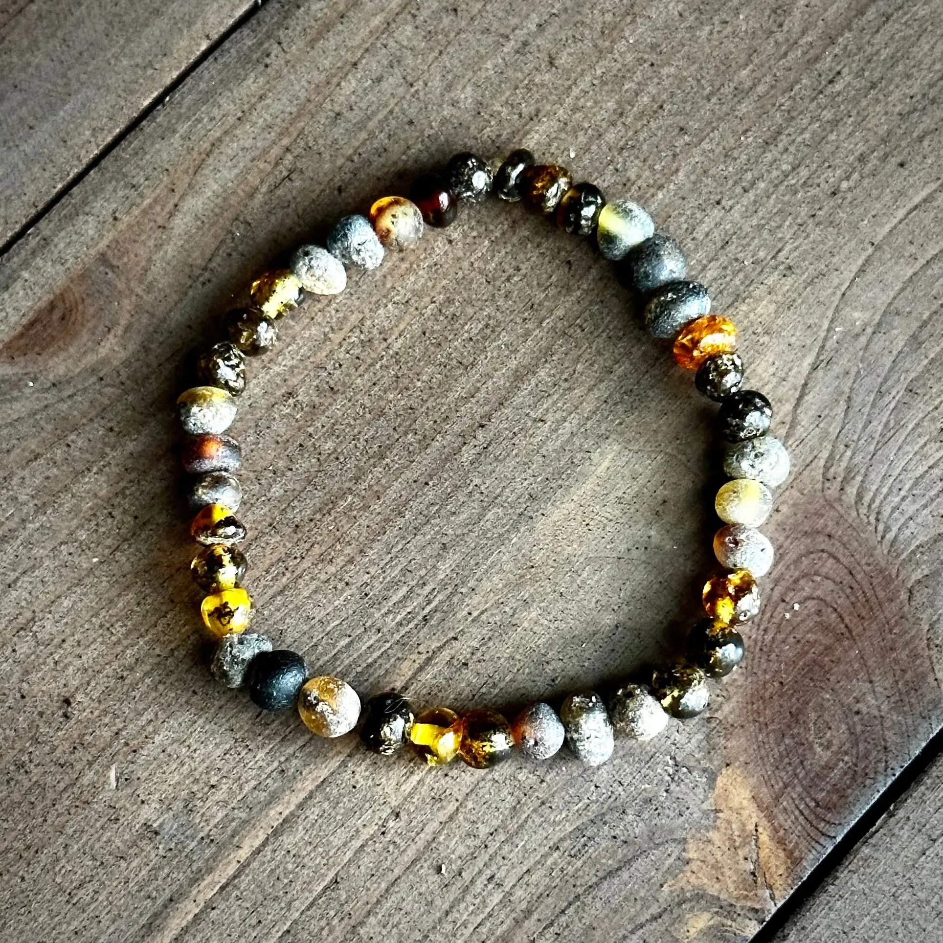 Out of the Woods All-Amber Stretchy Stacker