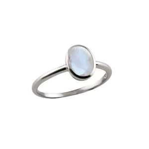 OVAL MOONSTONE RING