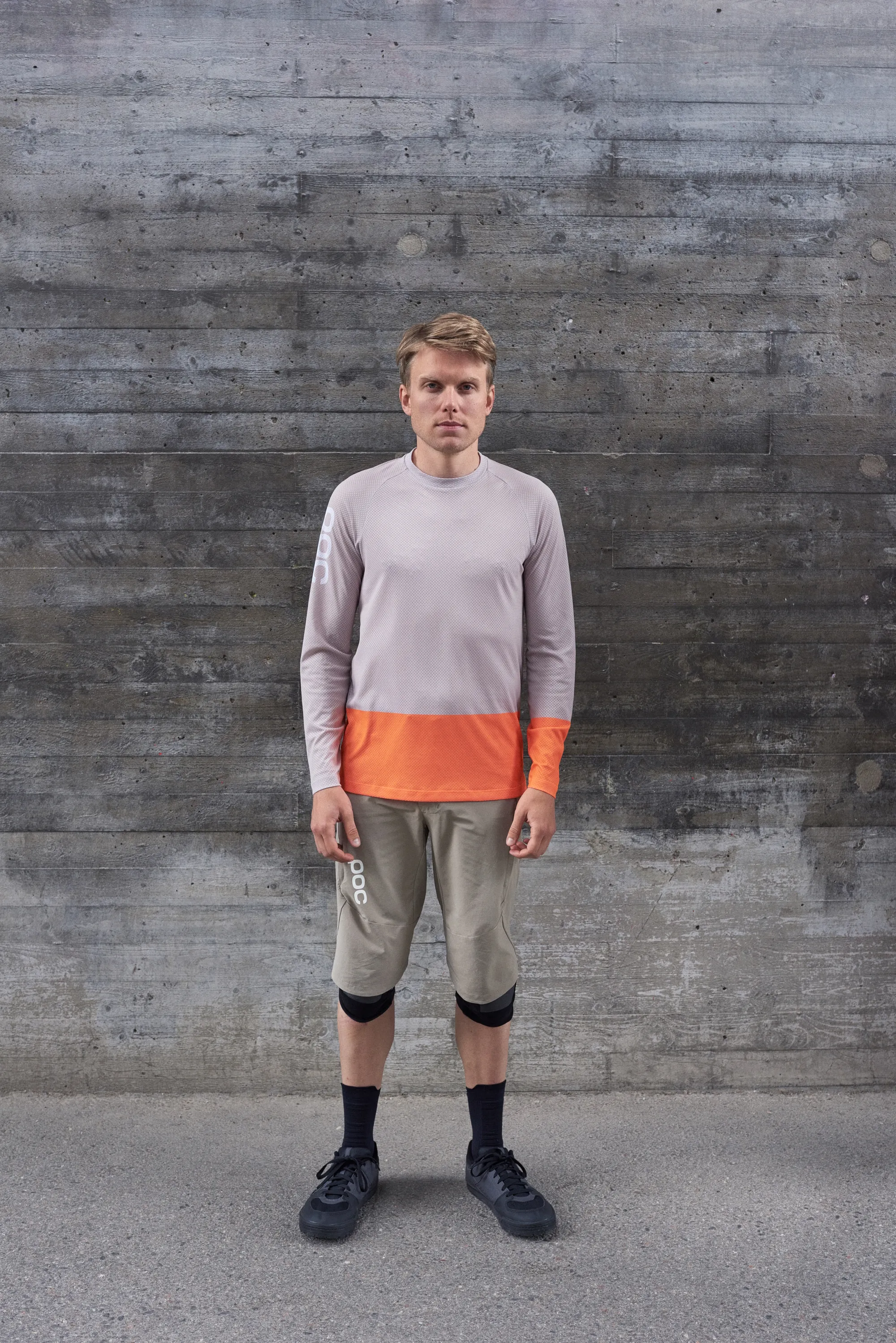 POC Men&#x27;s Infinite All-mountain Shorts Moonstone Grey | Buy POC Men&#x27;s Infinite All-mountain Shorts Moonstone Grey here | Outnorth
