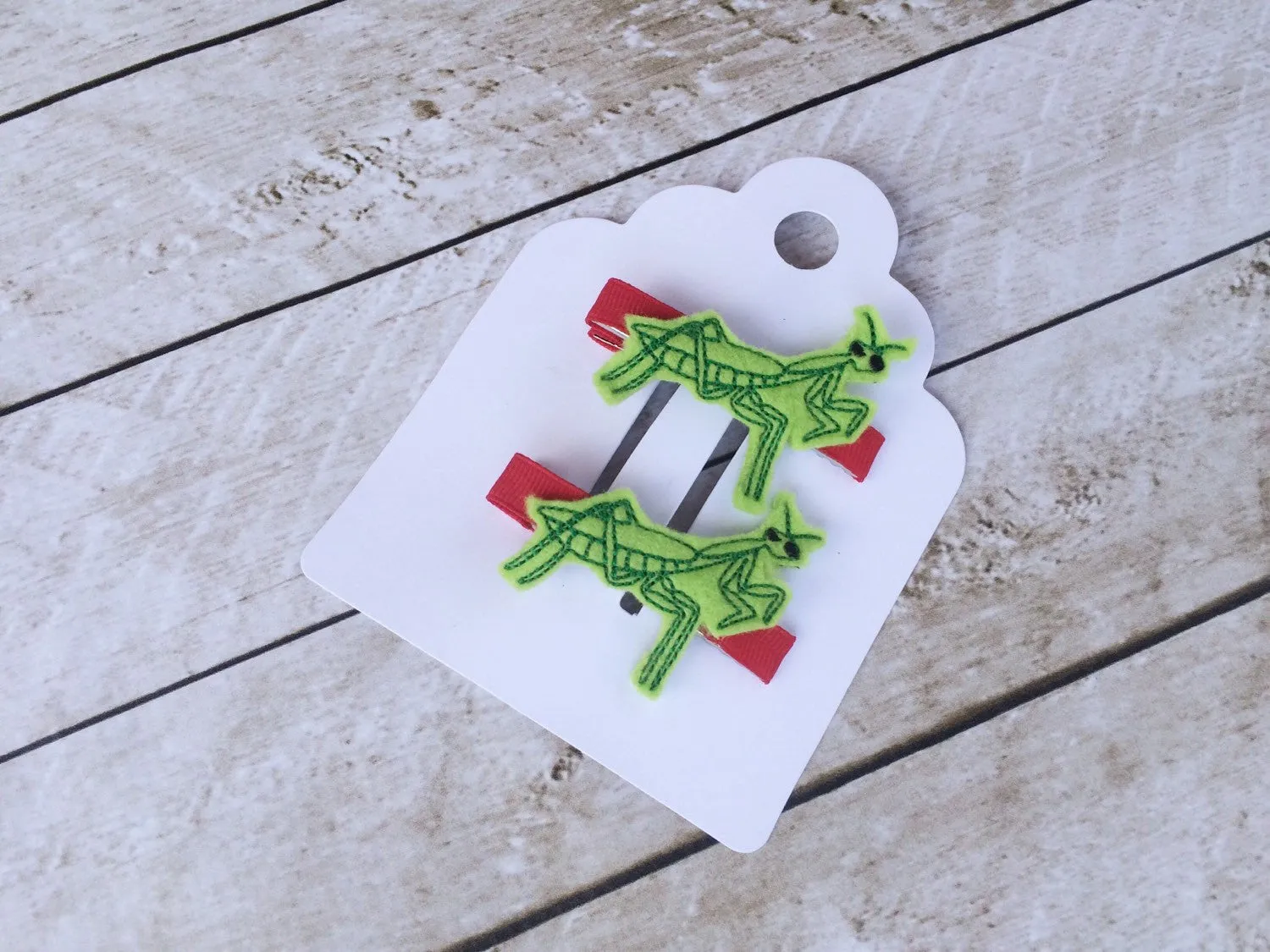 Praying Mantis Hair Clips I The Enchanted Magnolia