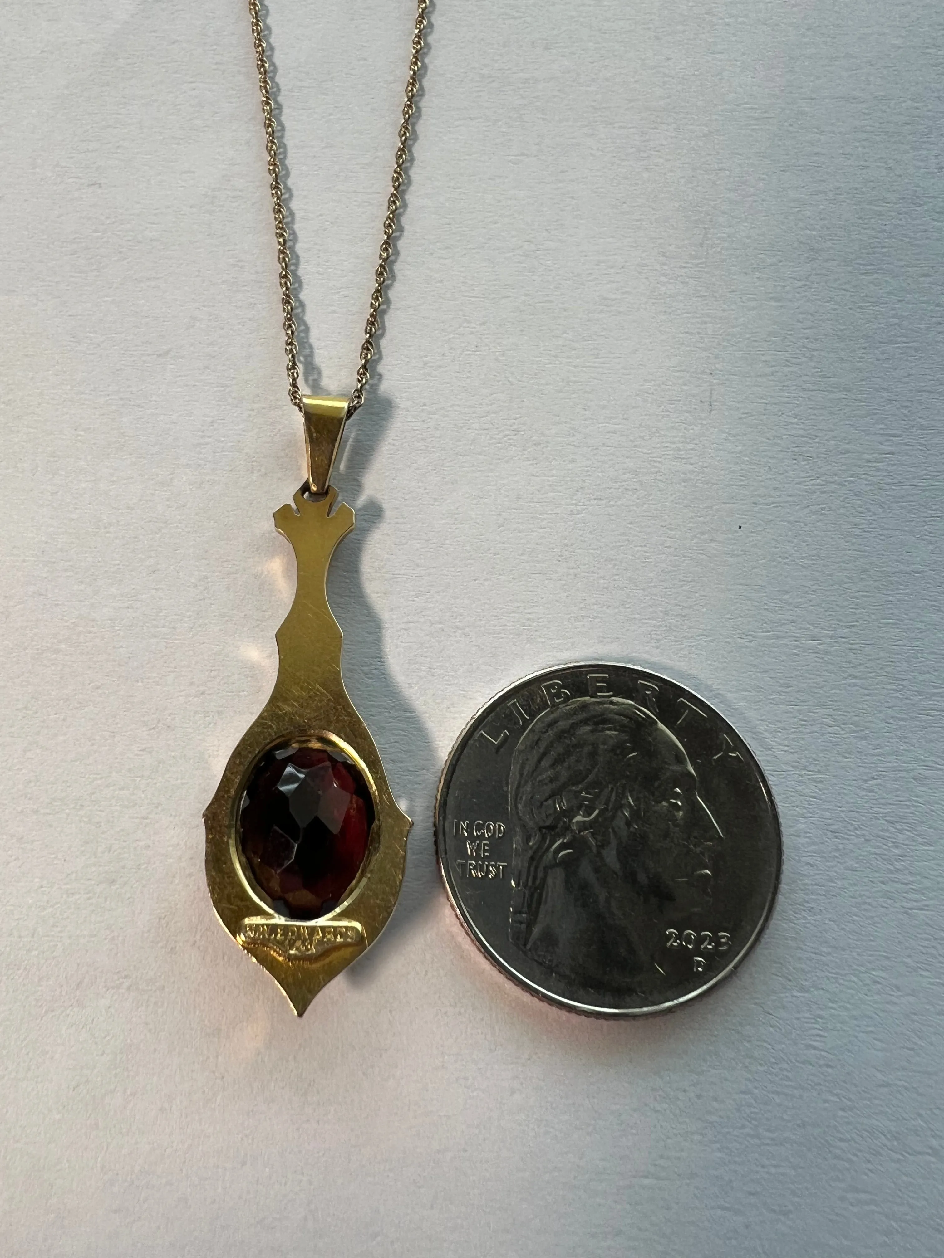 R. W. Edwards Victorian Garnet Yellow Gold Pendant Necklace