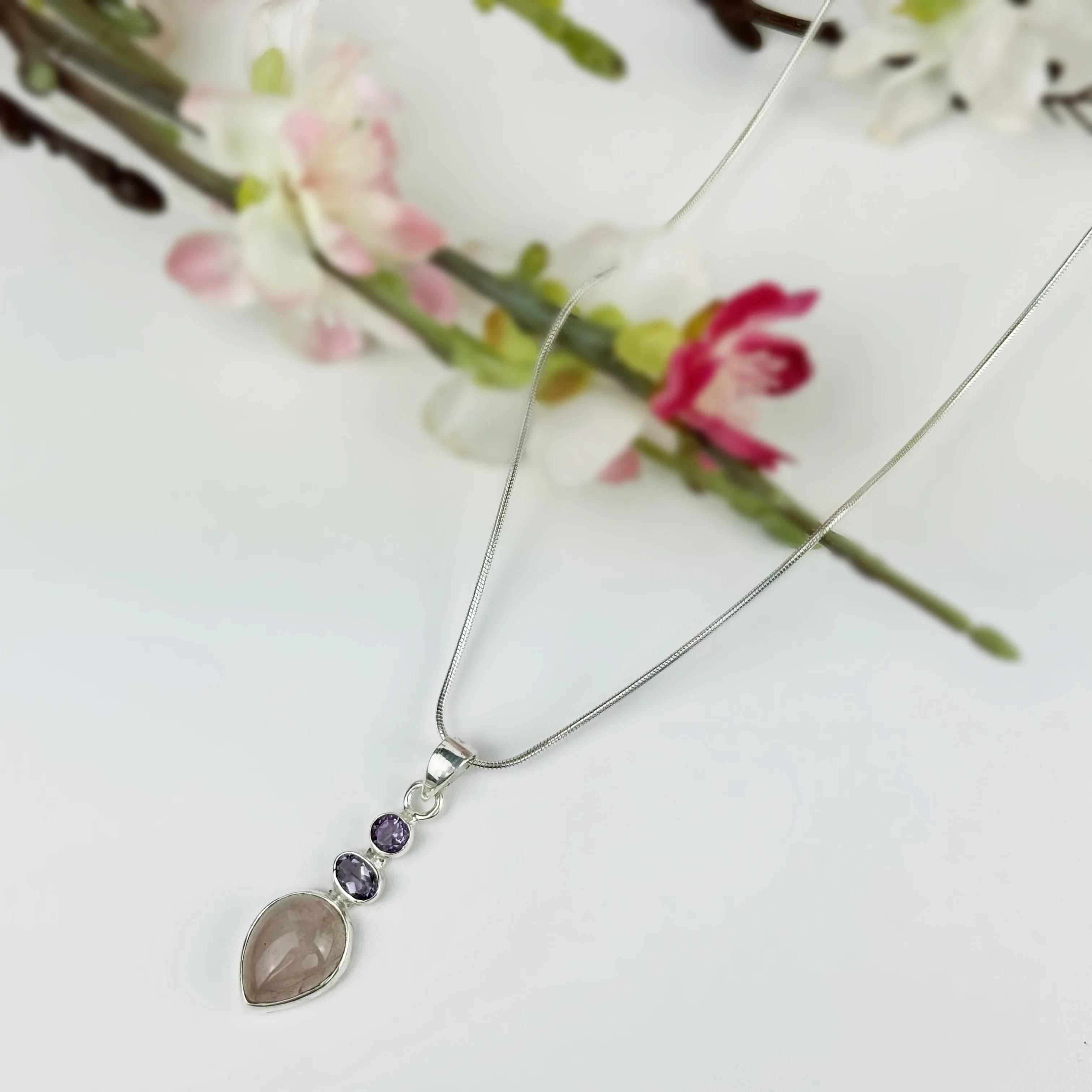 Rose Aura Pendant - VP316RQ