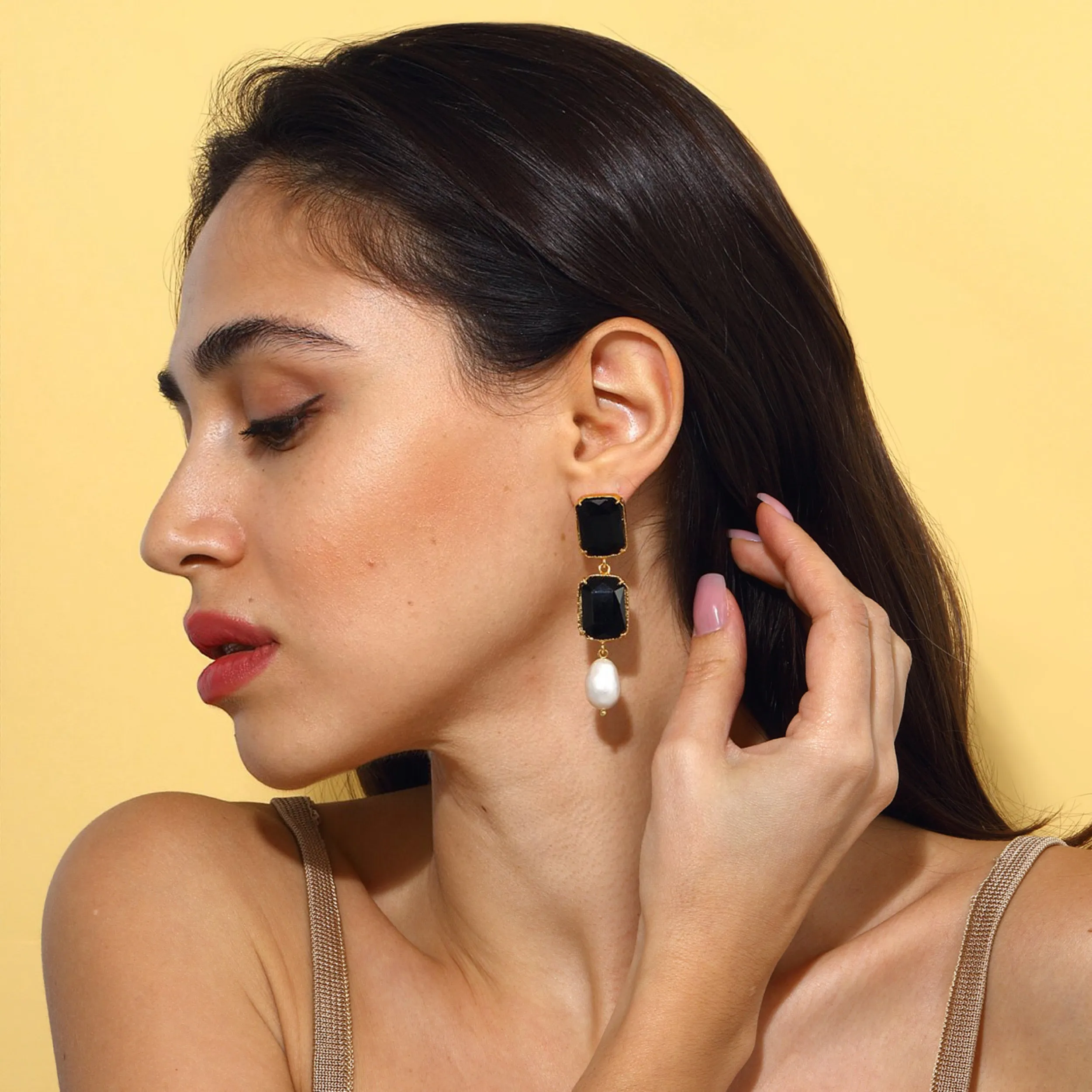 Sloane Earrings - Black