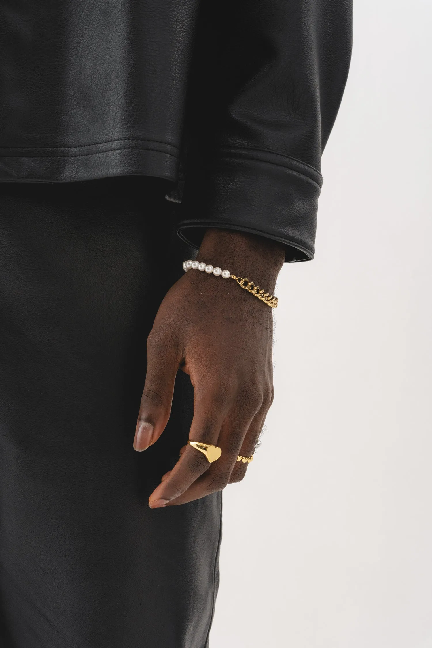 The Pearl Bracelet (Gold)