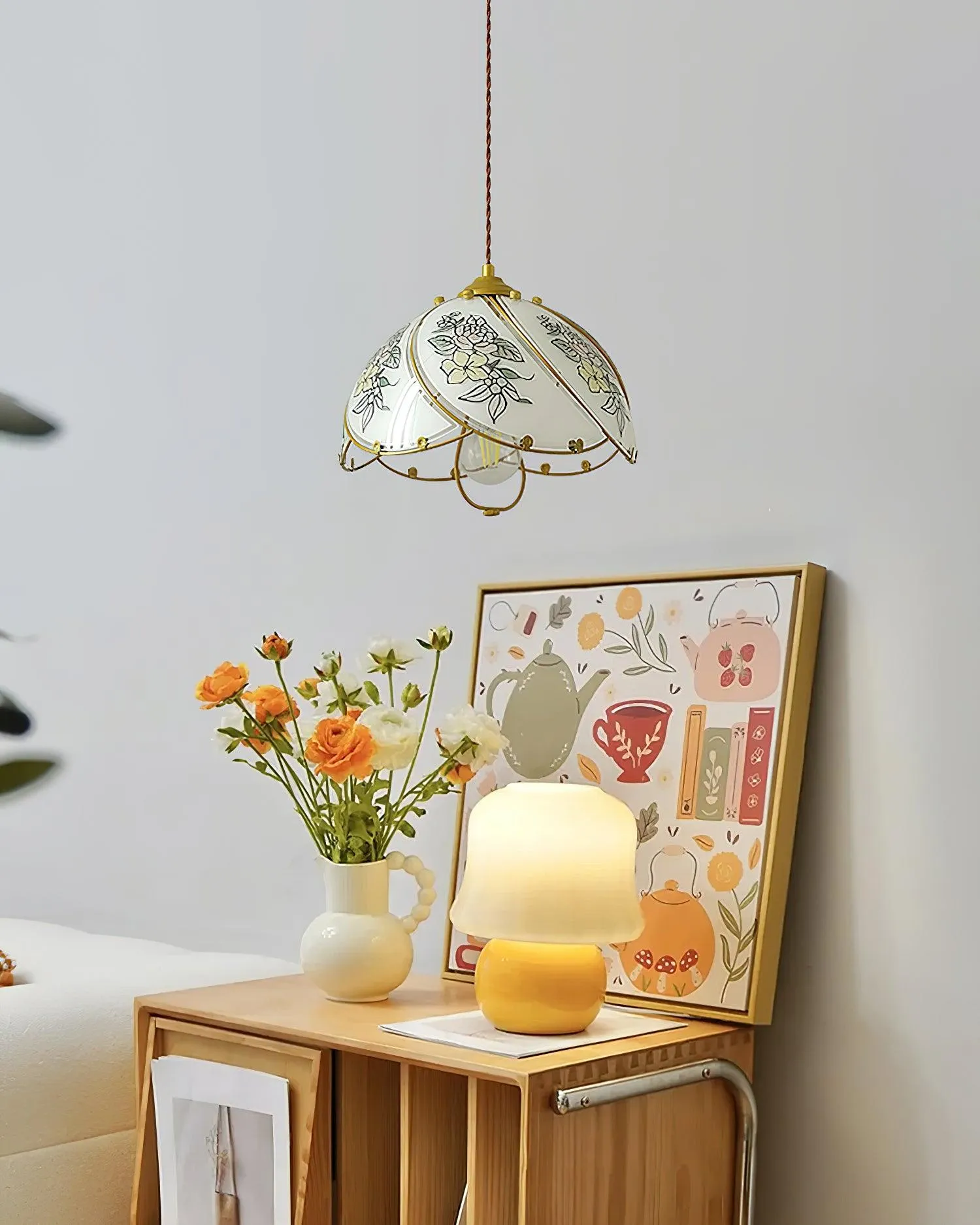 Tiffany Lily Pendant Lamp