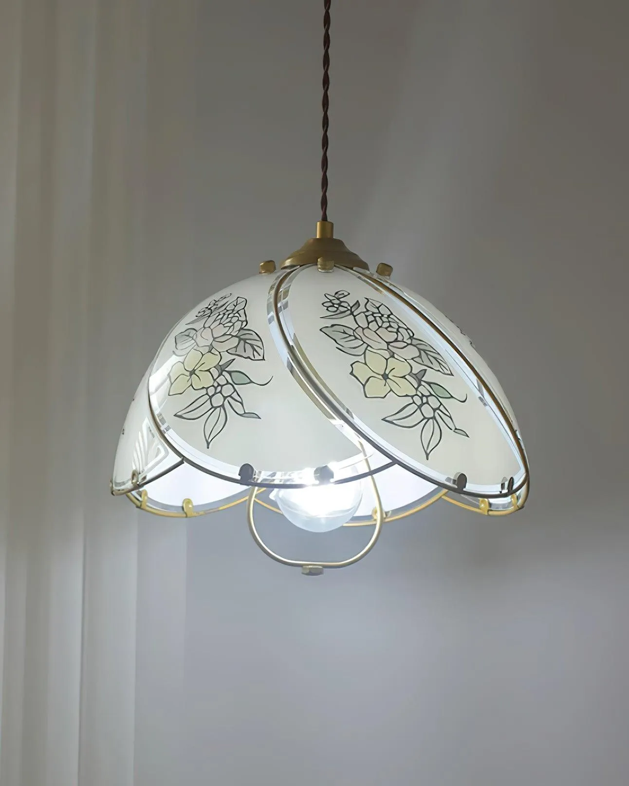 Tiffany Lily Pendant Lamp