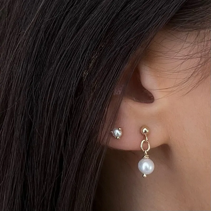 Tiny Stud Single, Pearl, 9kt Yellow Gold