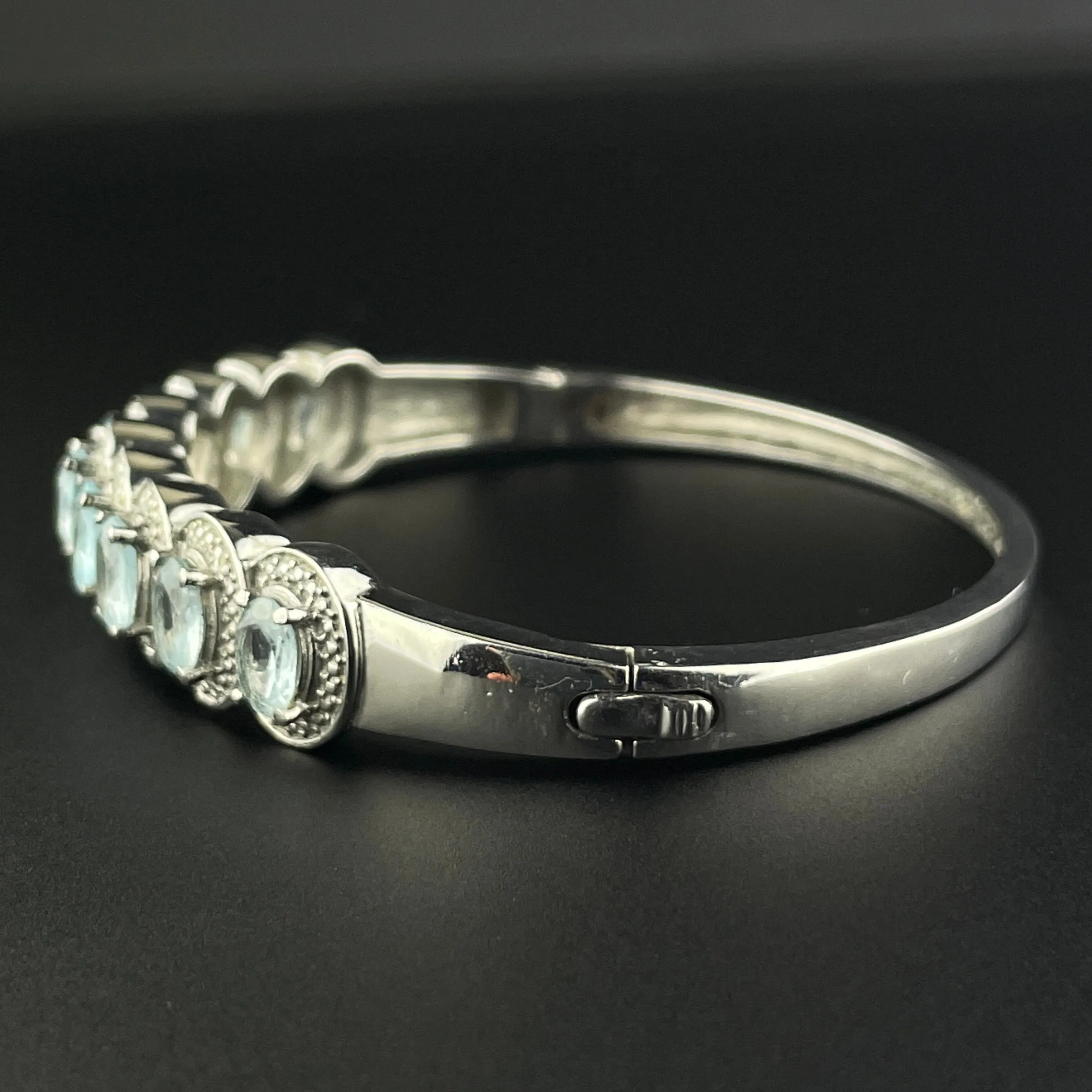 Vintage Silver Blue Topaz Bangle Bracelet