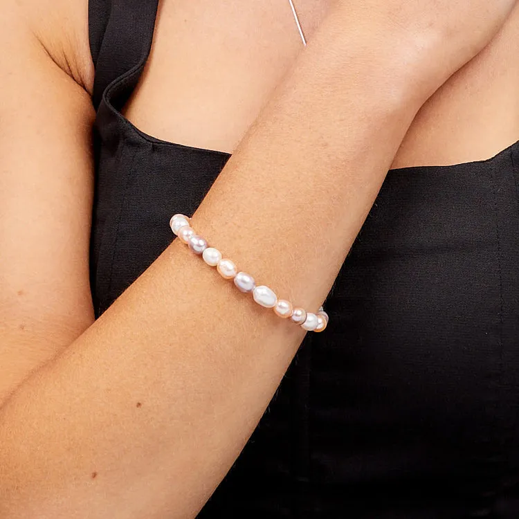 Women's Freshwater Pearl Stretchy Bracelet 19cm